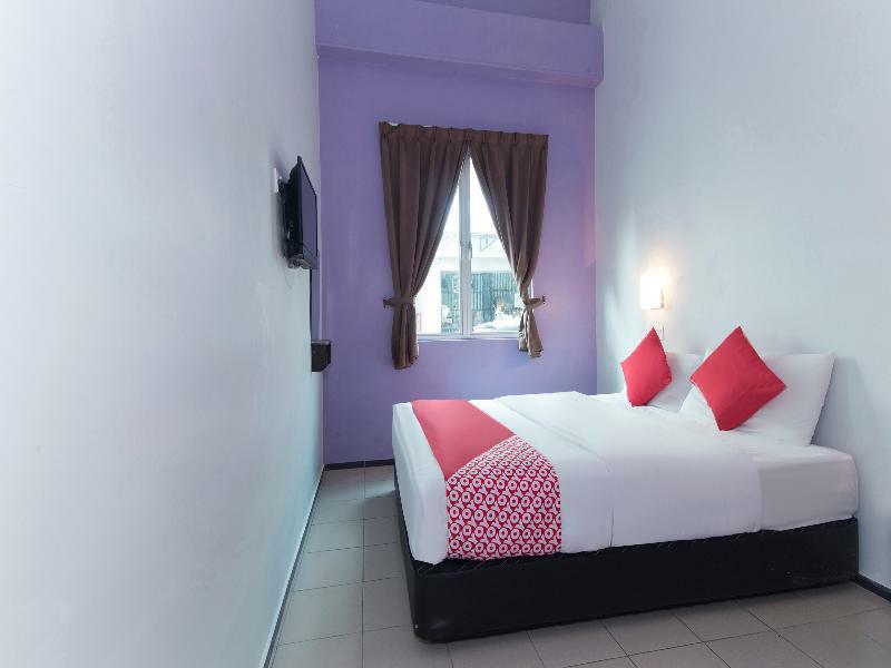 ไอโฮม บูติก โฮเทล Hotel เซอรีเคมบางัน ภายนอก รูปภาพ
